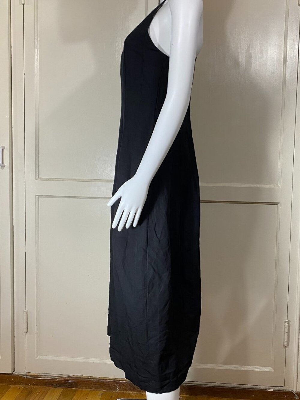 MASSIMO DUTTI Black Linen Blend Halter Midi A-Line Dress EUR 36, US 4 (or $180) - Picture 2 of 12